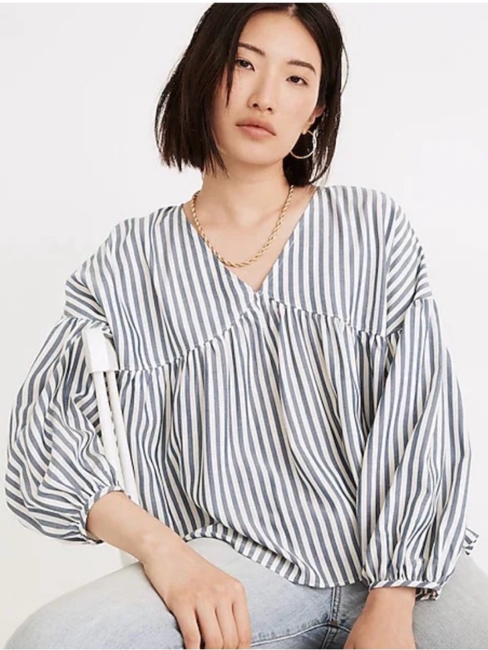 Madewell GrayBlue and White Striped V-Neck Balloon Sleeve Tunic size S
